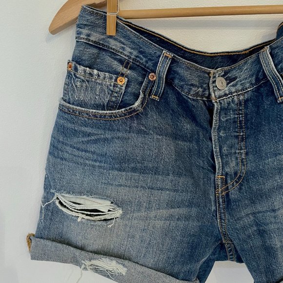 Levi's Distressed Denim Shorts - Picture 2 of 4